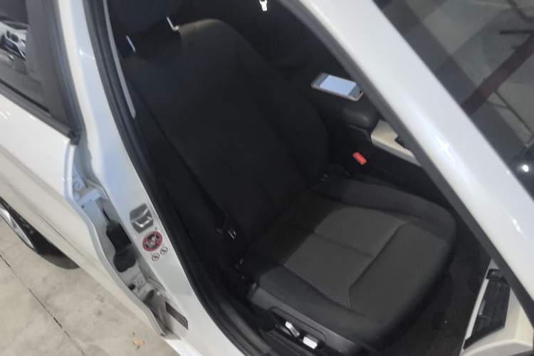 Used BMW 1 Series 2015 120i Leading Model
