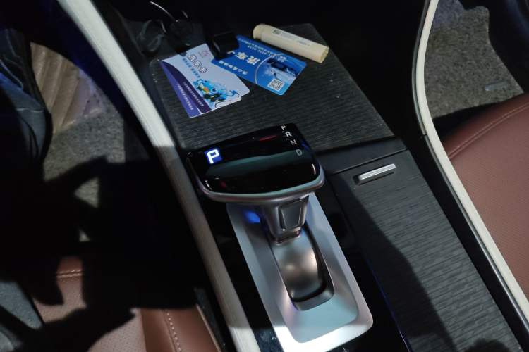 Used Hyundai Mistra 2021 1.8L CVT LUX Premium Edition