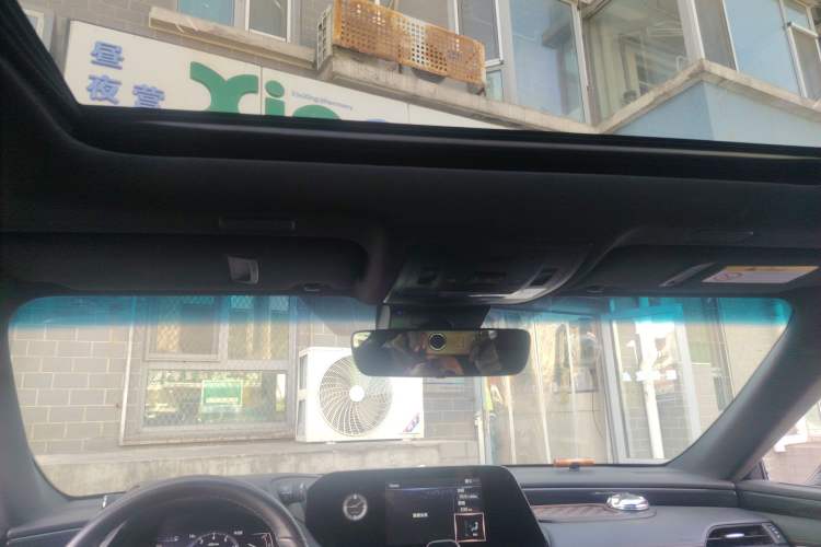 Used Lexus ES 2021 200 Excellence Edition