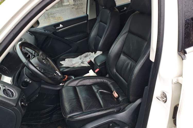 Used Volkswagen Tiguan 2013 1.8 TSI Automatic All-Wheel Drive Luxury Model Left Front Seat