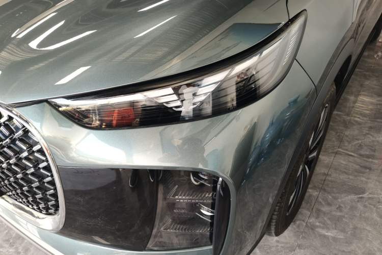 Used Chery Tiggo 8 PLUS 2025 290TGDI DCT Prestige 5-Seater
