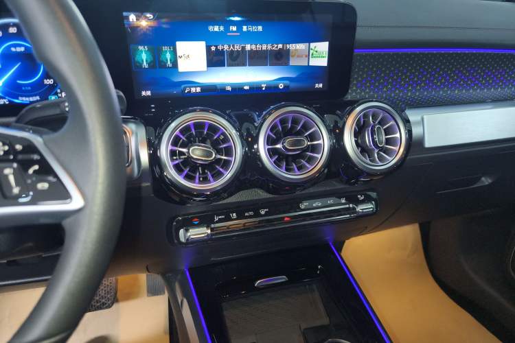 Used Mercedes-Benz EQB 2025 EQB 260