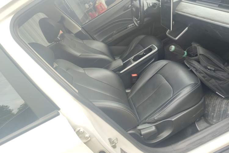 Used NETA V 2022 Chao 400 Lite Right Front Seat