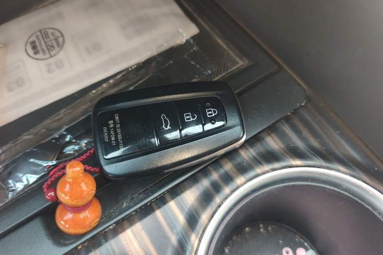 Used Toyota Camry 2019 2.5G Luxury Edition China VI Standard
