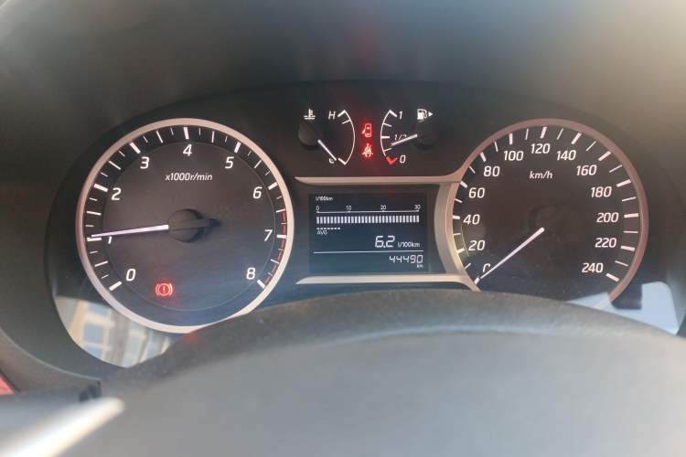 Used Nissan Lannia 2018 1.6L Manual Cool Trendy Sound Edition Instrument Cluster