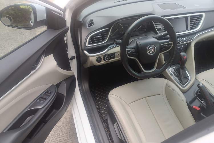 Used Buick GT 2019 15T Dual-Clutch Connected Elite Model China VI