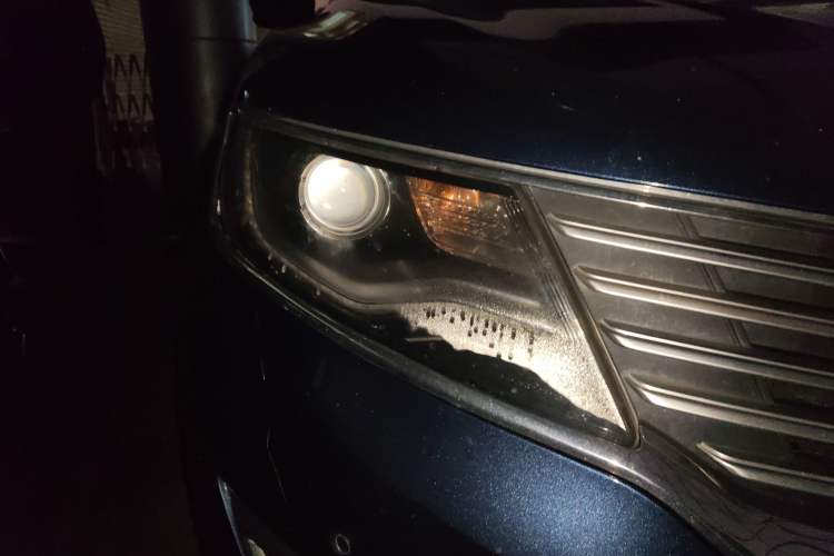 Used Lincoln MKX 2017 2.0T Two-Wheel Drive Deluxe Edition
