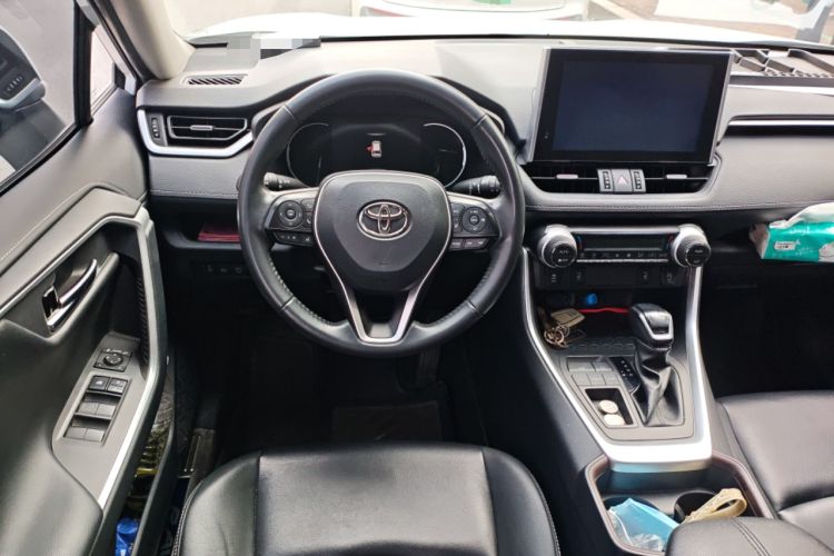 Used Toyota RAV4 2022 2.0L CVT Two-Wheel Drive Fashion Plus Edition
