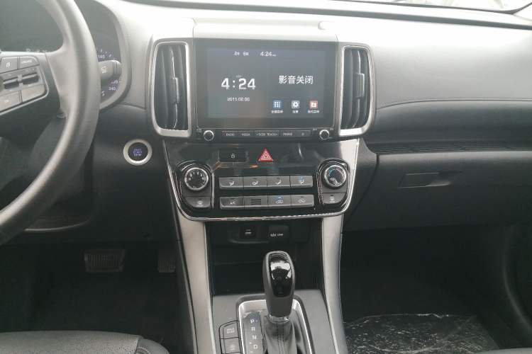 Used Hyundai ix35 2019 2.0L Automatic 2WD Zhiyong·Changxiang Edition China VI Standard
