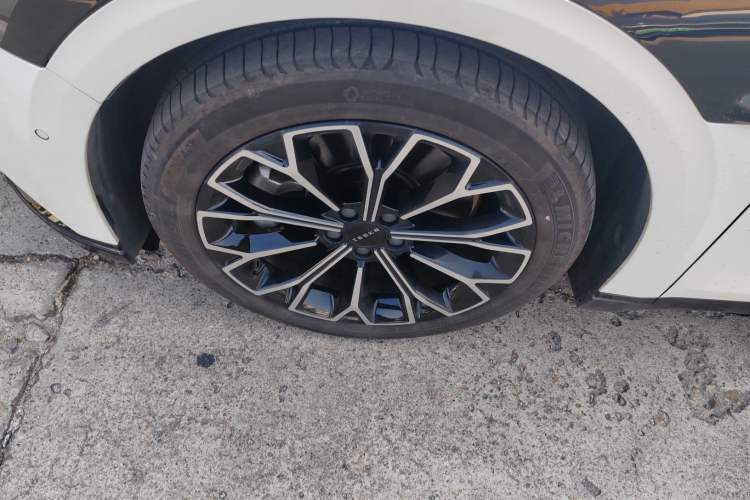 Used Zeekr 007 2024 Rear-Drive Intelligent Driving Version 75 kWh