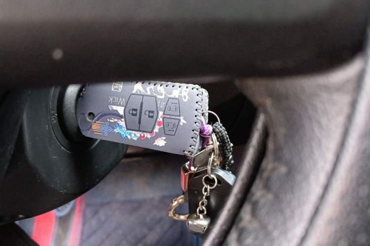 Used Mazda 5 2011 2.0L Automatic Comfort Edition Vehicle Key