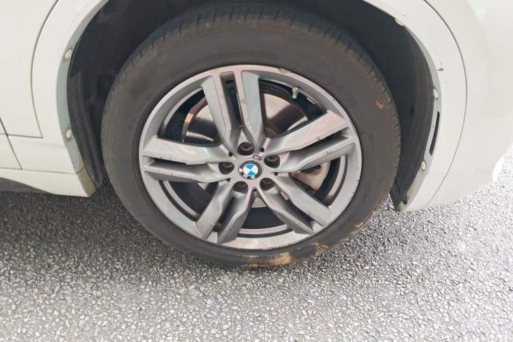 Used BMW X2 2021 sDrive25i M Sport Package Right Front Wheel Hub