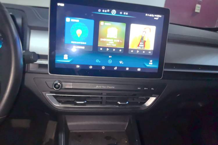 Used BYD Qin Pro 2019 Super Edition 1.5TI Automatic Smart Connect FENGSHANG Model China V Standard
