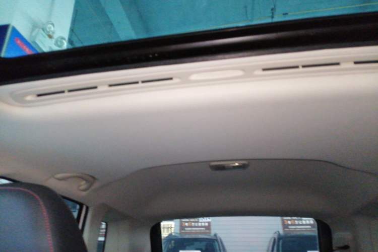 Used Bestune T33 2019 1.6L Automatic Connected Smart Cool Version China V Emission Standard