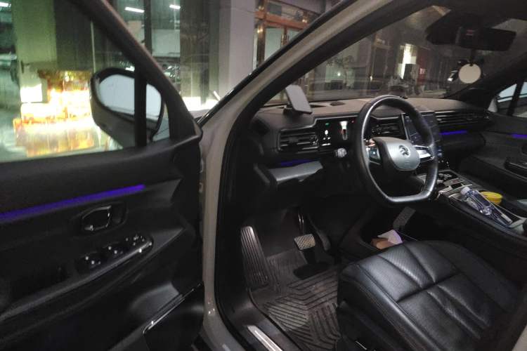 Used Nio ES8 2020 580 km Range Signature Edition Six-Seater Version