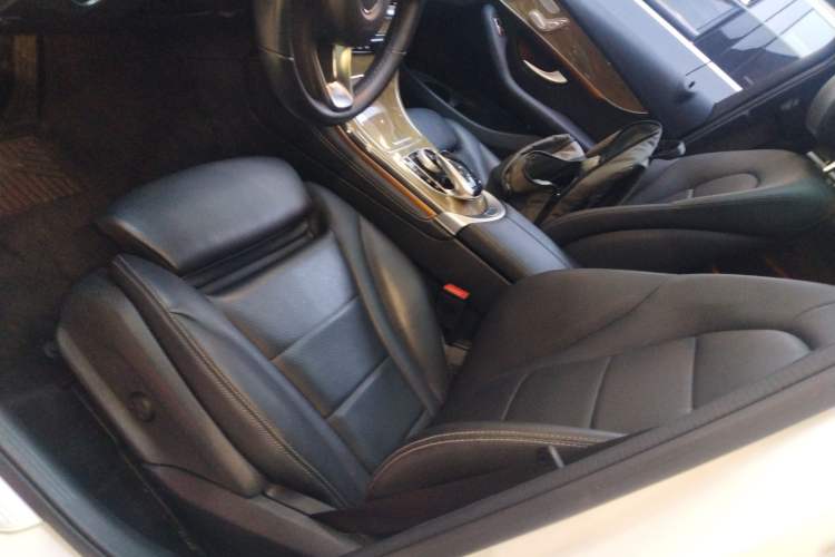 Used Mercedes-Benz GLC Coupe 2019 GLC 260 4MATIC Coupe SUV