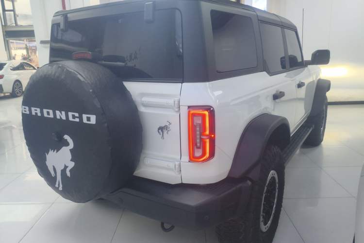 Used Ford Bronco 2024 2.3T Ink Diamond Big-Tire Off-Road Version Rear Right 45 Deg