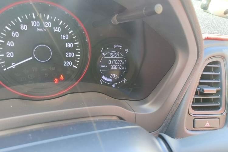 Used Honda Vezel 2020 1.5L CVT Pioneer Edition
