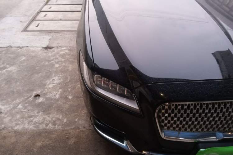 Used Lincoln Continental 2017 3.0T Four-Wheel Drive Prestige Edition Right Front Headlight