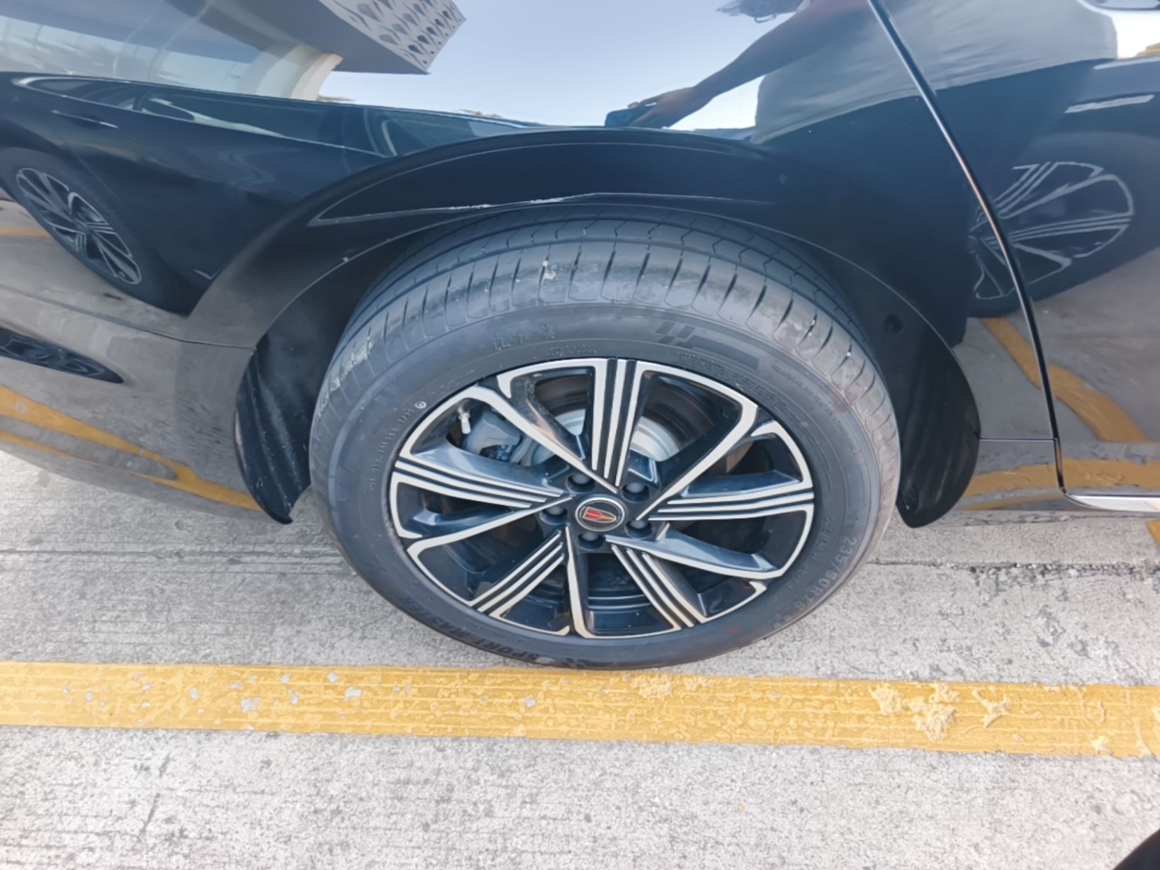 Hongqi H5 PHEV 2025 130 Super Hybrid Version — снимка 11