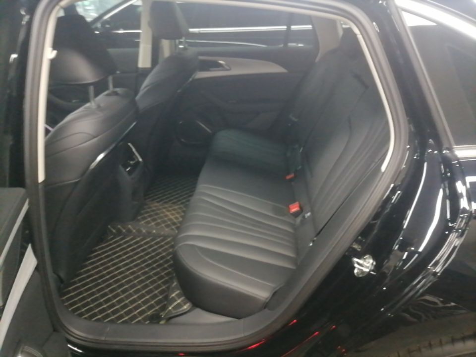 Hongqi H5 PHEV 2025 130 Super Hybrid Version — снимка 20