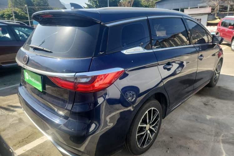 Used BYD Song MAX 2017 1.5T Automatic Smart Connect Luxury 7-Seater