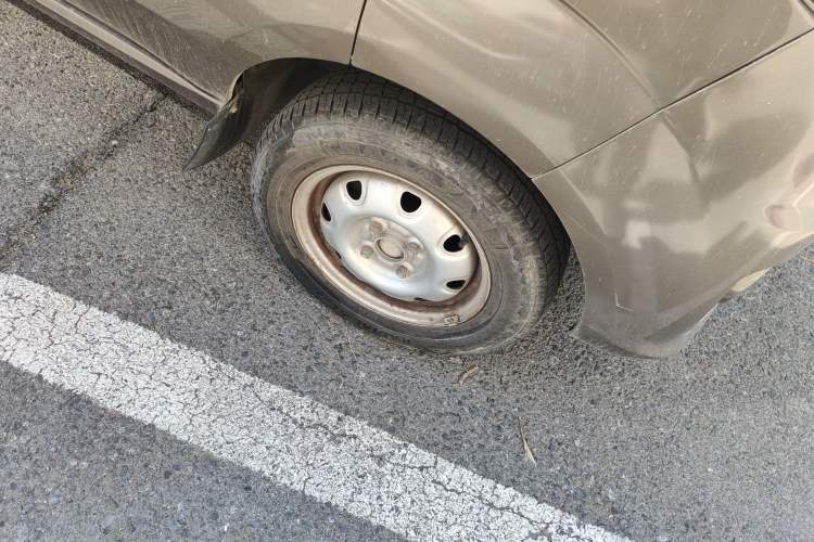 Used CHANGAN KAICHENG Star 3 2015 1.0L Value Edition Non-Air-Conditioned C10 Right Front Wheel Hub