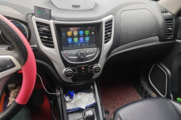 Used Changan CS35 2015 1.6L Manual Luxury Model China IV Standard