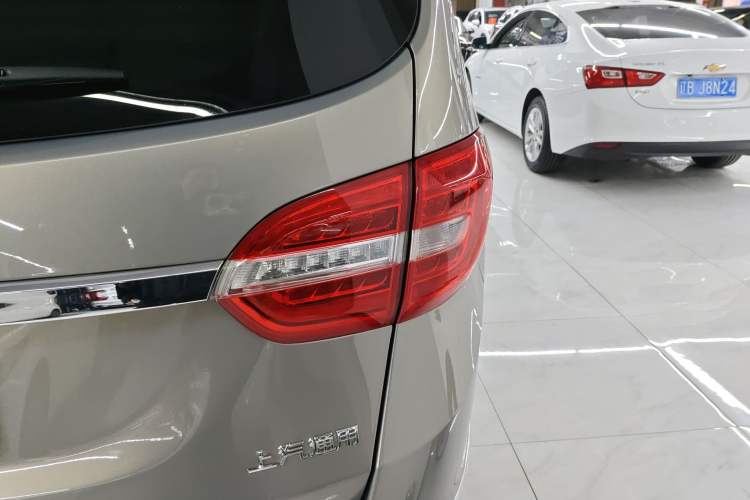 Used Buick GL8 2018 28T Luxury Model China VI Standard