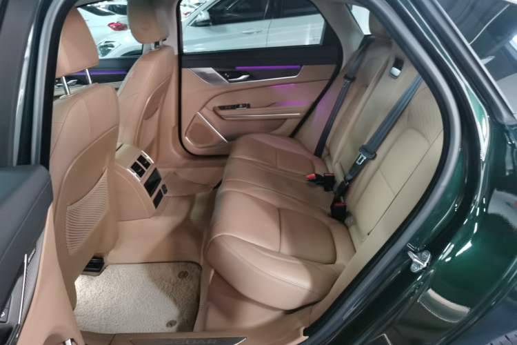 Used Jaguar XFL 2024 2.0T P250 Two-Wheel Drive Prestige Luxury Edition
