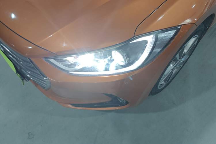 Used Hyundai Elantra (6th Generation / Lingdong) 2016 1.6L Automatic ZhiXuan – Elite Version Left Front Headlight