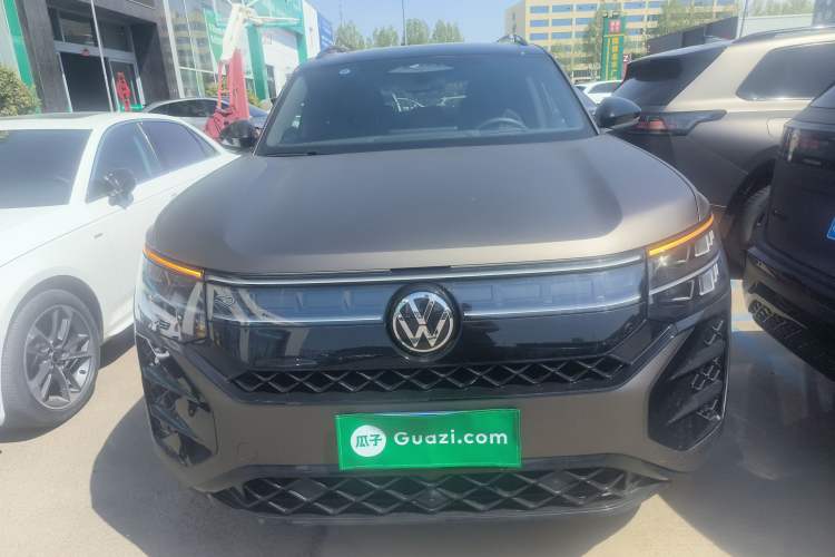 Used Volkswagen Teramont 2025 Tiguan Pro 450TSI Four-Wheel Drive Summit Edition
