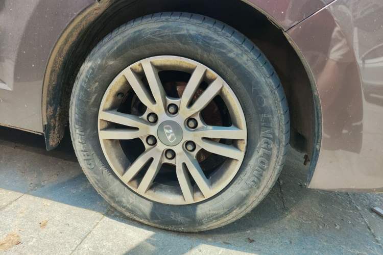 Used Huasong 7 2015 2.0T Automatic Comfort Model