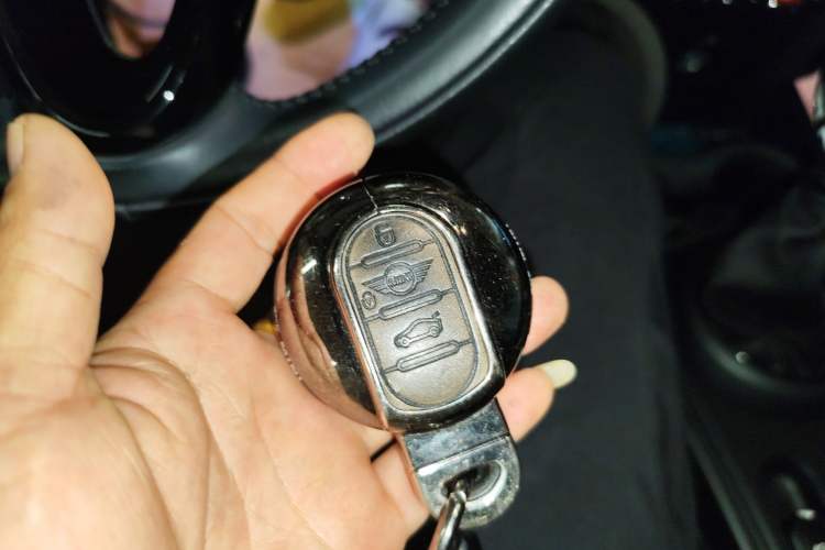 Used MINI Countryman 2018 1.5T COOPER Classic Edition