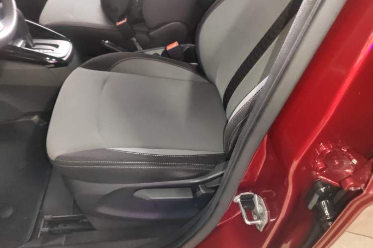 Used Ford EcoSport 2013 1.5L Automatic Fashion Model