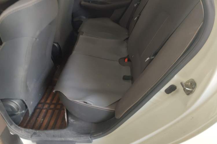 Used CHANGAN Eado DT 2018 1.6L Manual Enjoyment Model Left Rear Seat