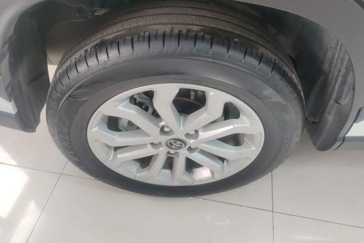 Used Toyota FRONTLANDER 2024 2.0L CVT Leading Edition