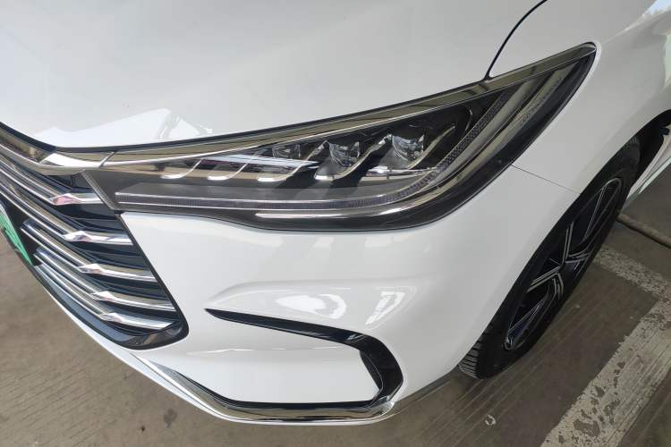 Used BYD Song MAX New Energy 2022 DM-i 105KM Flagship Model
