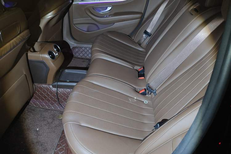 Used Mercedes-Benz E-Class 2018 E 300 L Luxury Model