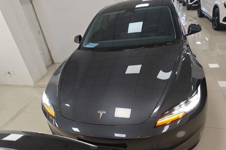 Used Tesla Model 3 2023 Rear-Wheel-Drive Version Front