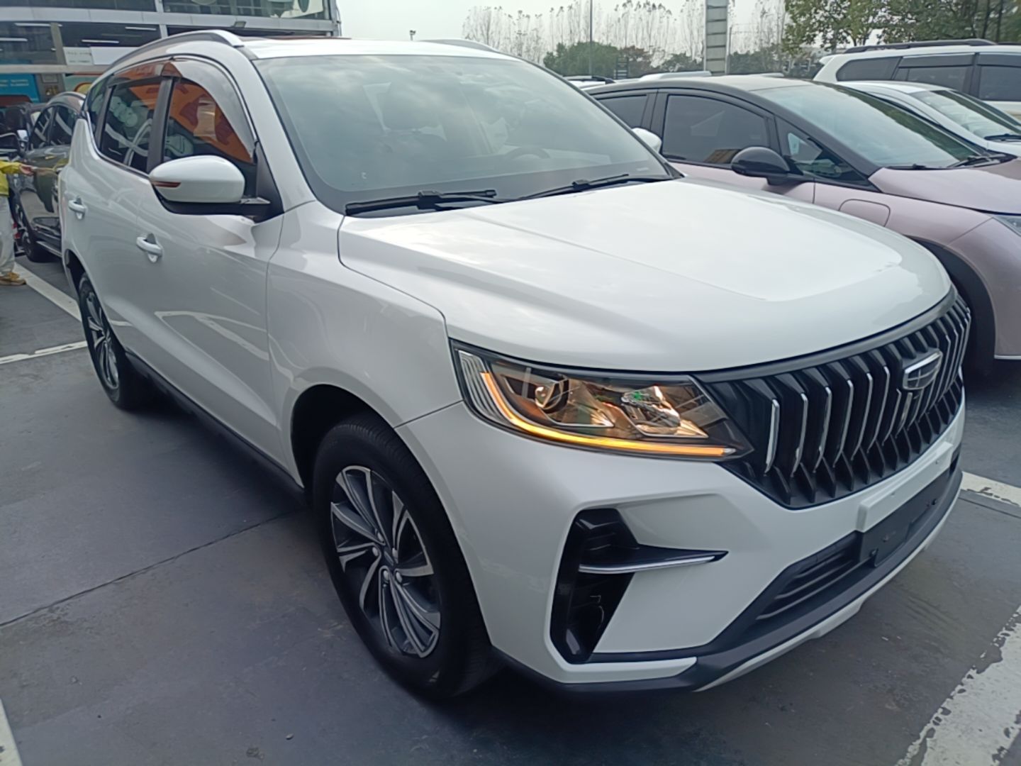 Geely Auto Vision X6 2021 PRO 1.4T Automatic Prestige Model — снимка 3