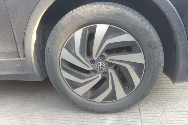 Used Volkswagen Tiguan L 2022 330TSI Automatic Two-Wheel Drive Smart Edition