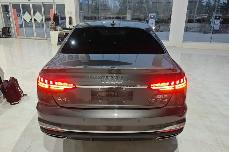 Used Audi A4L 2022 40 TFSI Fashion Dynamic Model