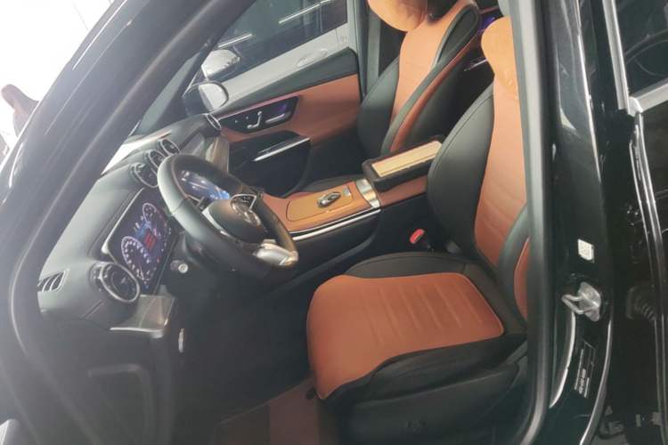 Used Mercedes-Benz GLC 2024 GLC 260 L 4MATIC Dynamic Edition 5-seater Left Front Seat