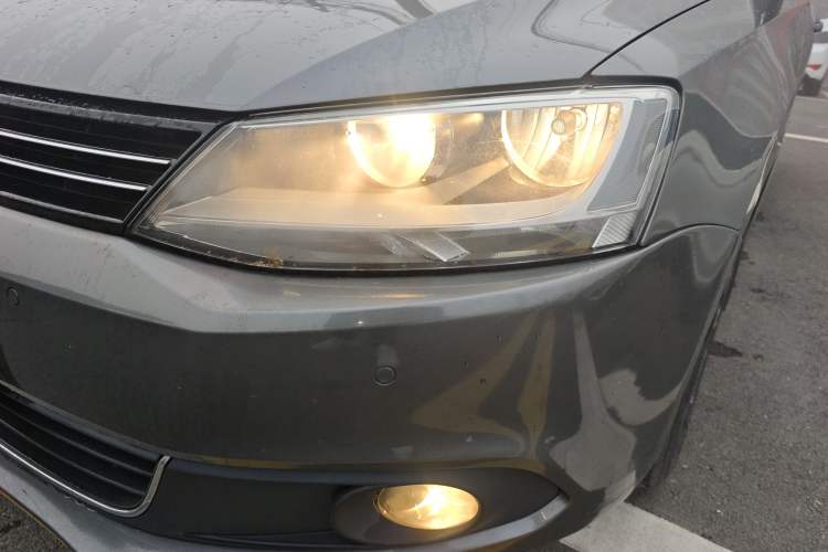 Used Volkswagen Sagitar 2014 Revised Version 1.4TSI Automatic Luxury Edition