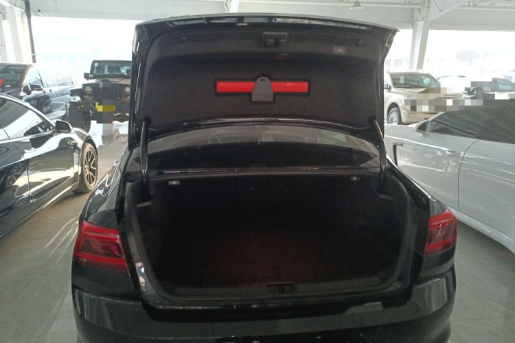 Used Volkswagen Magotan GTE Plug-in Hybrid 2022 GTE Luxury Model