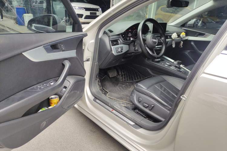 Used Audi A4L 2018 30th Anniversary Edition 40 TFSI Fashion Model Driver Seat