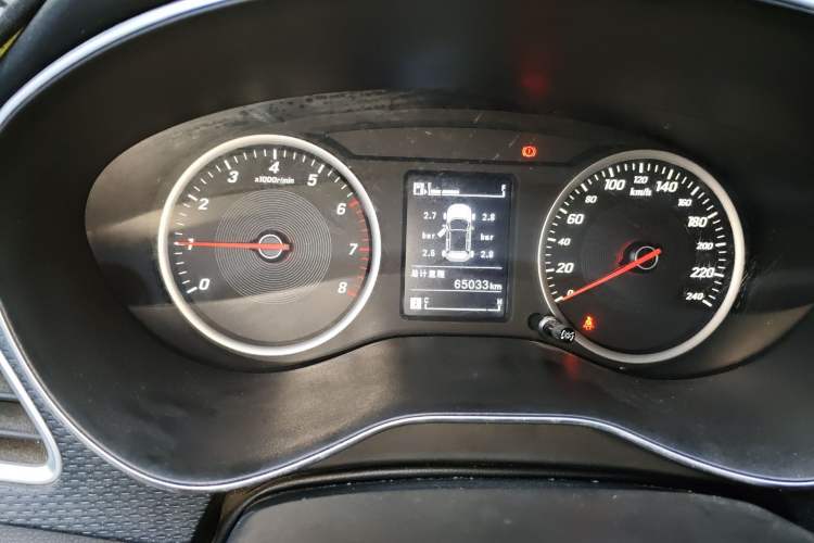 Used Baojun 730 2019 1.5L Manual Fashion Model 7-seater National V Instrument Cluster