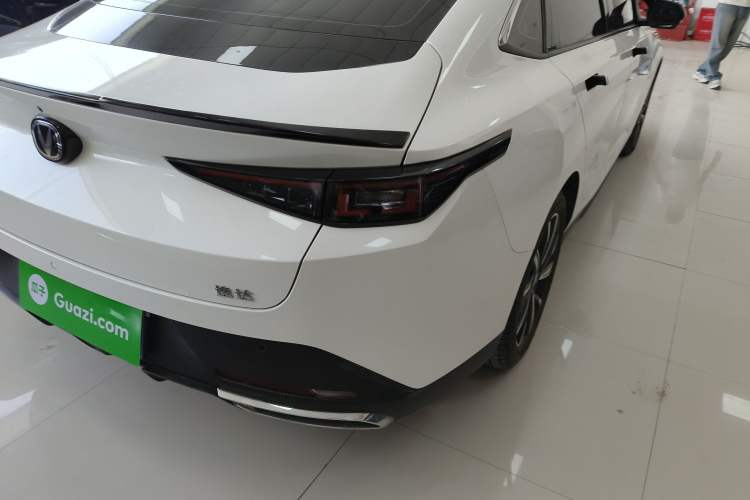 Used CHANGAN Eado DD 2023 Blue Whale NE 1.5T GDI DCT Navigation Model Right Rear Taillight