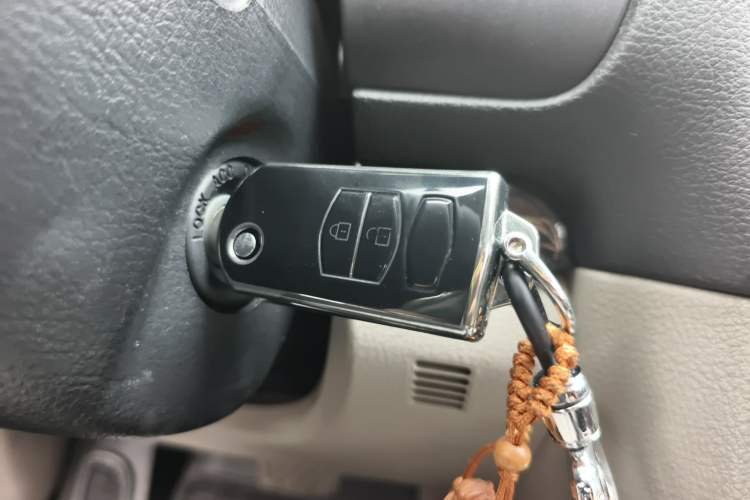 Used Mazda 6 2011 2.0L Automatic Fashion Edition Vehicle Key